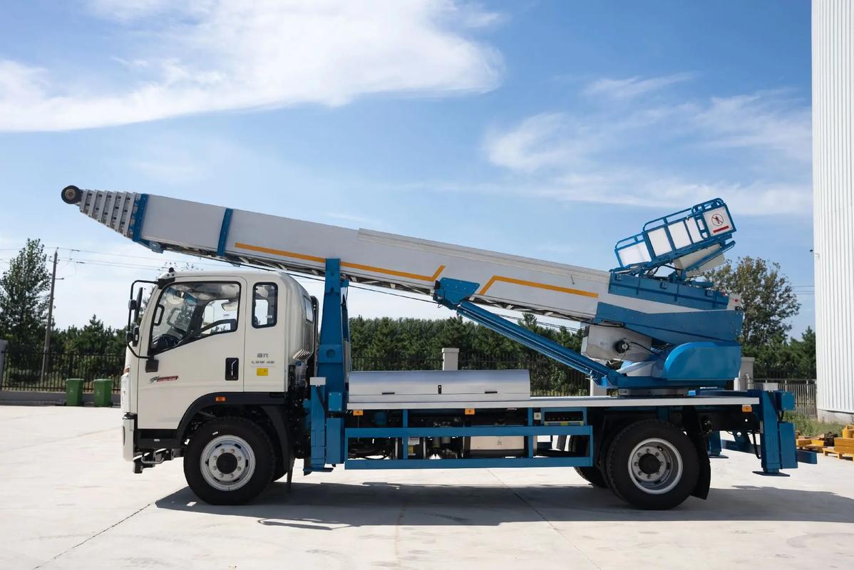 邯郸峰峰矿云梯上料车租赁费用